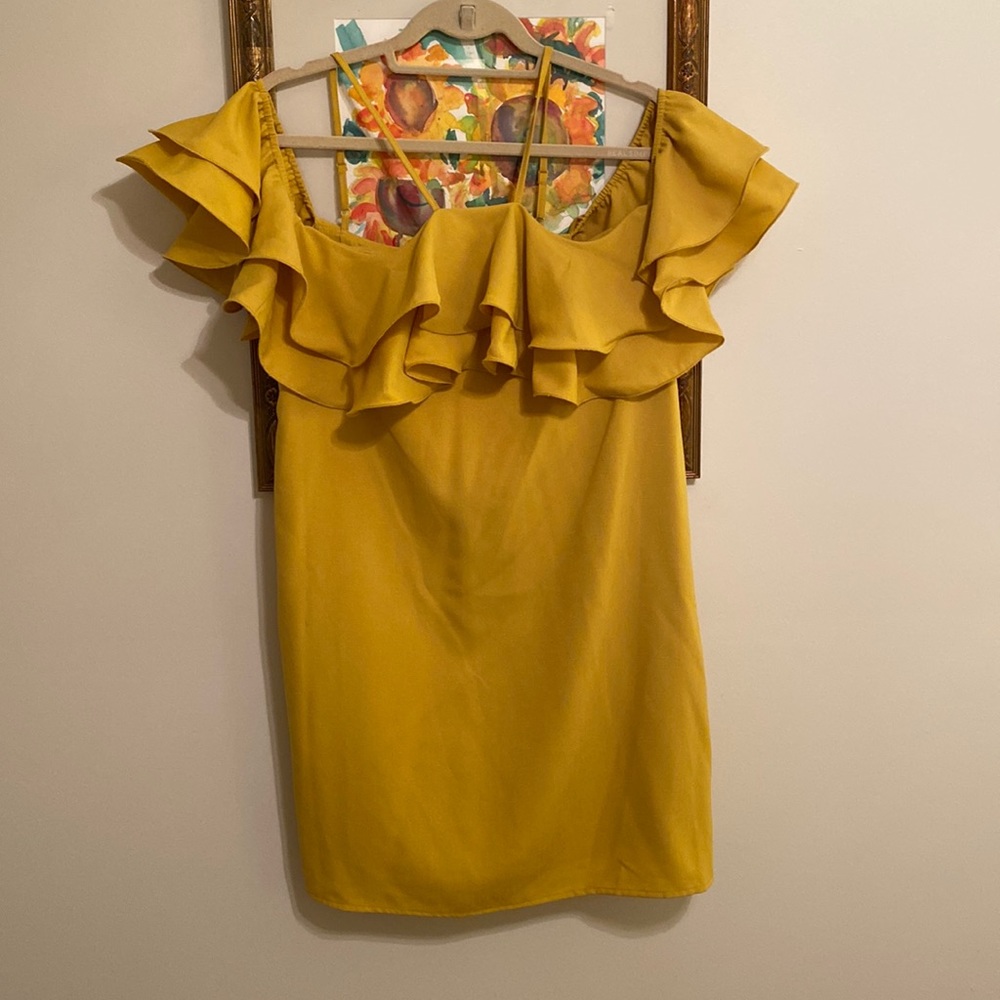 Sugarlips NWT flirty yellow party dress